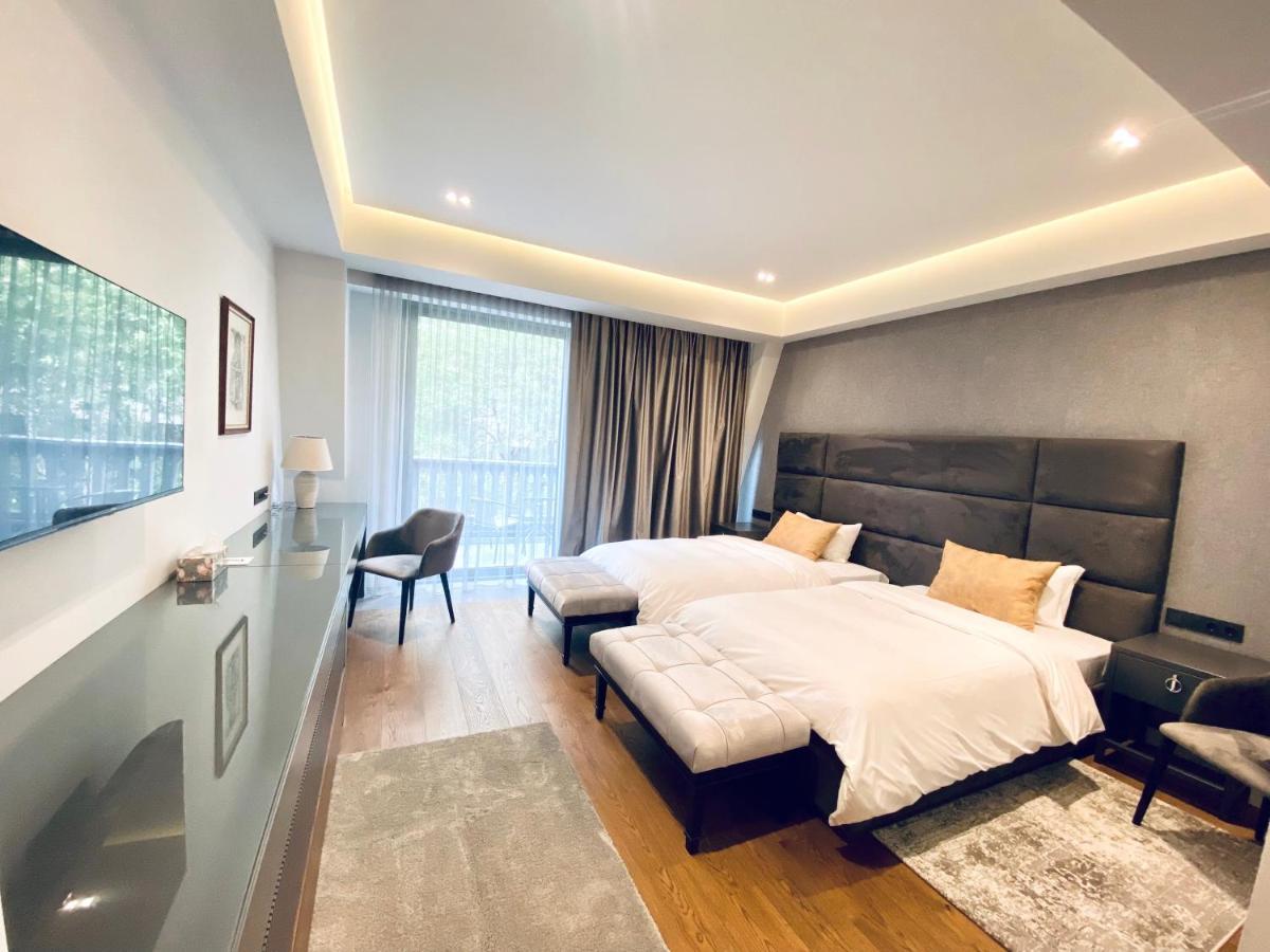 Heart Of Yerevan - City Center Luxury Apartments Екстер'єр фото