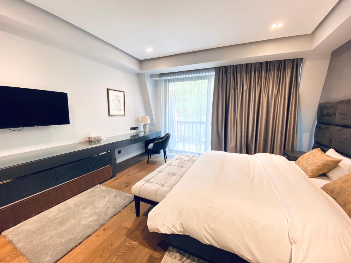 Heart Of Yerevan - City Center Luxury Apartments Екстер'єр фото